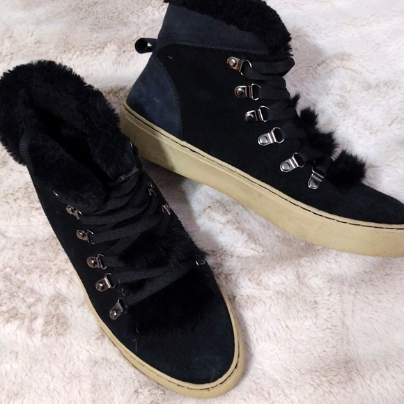 cougar waterproof ankle boots w faux fur size 9 - Picture 2 of 5